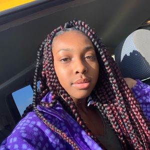 Meet your Posher, Nadia